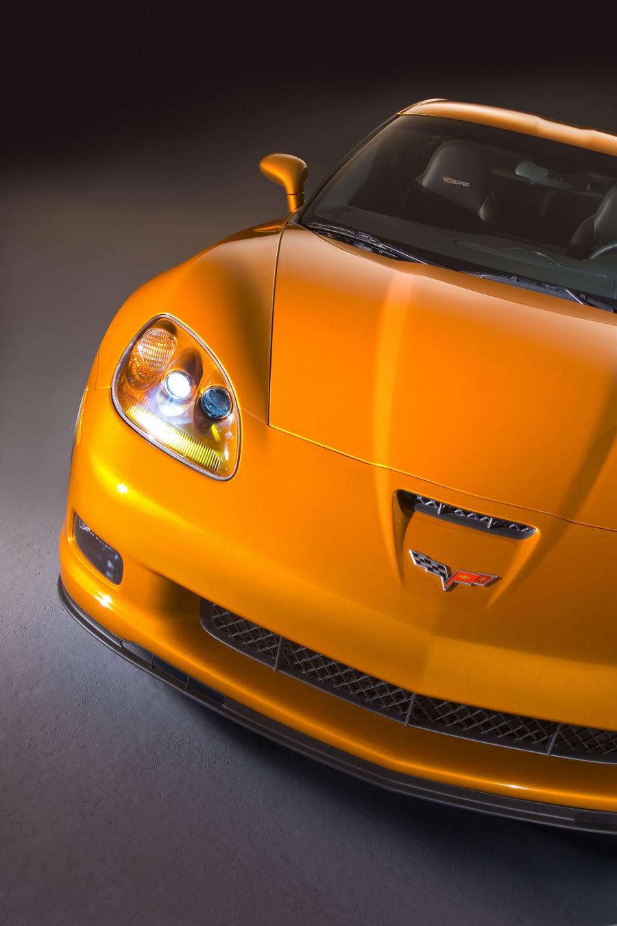  Chevrolet Corvette 2005 года  (фото 12 из 182)